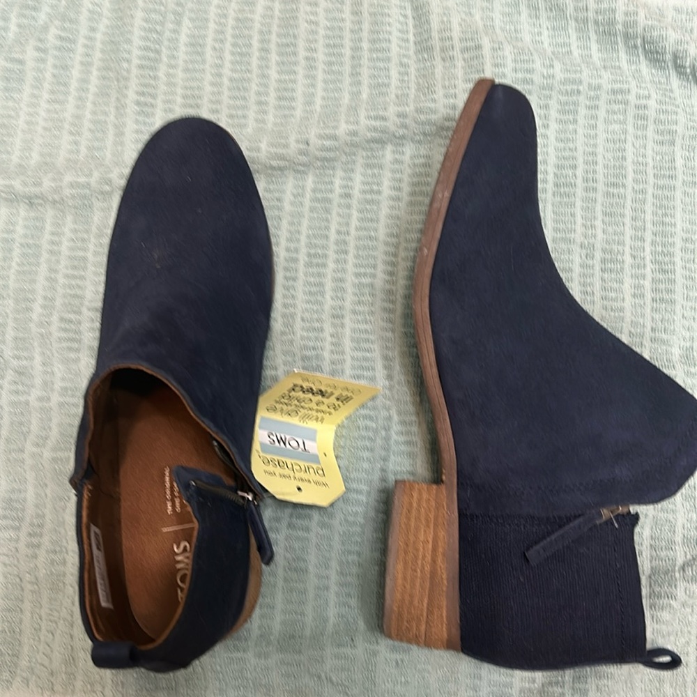 Toms blue suede booties